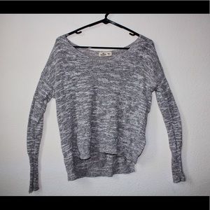 Long sleeved crop top